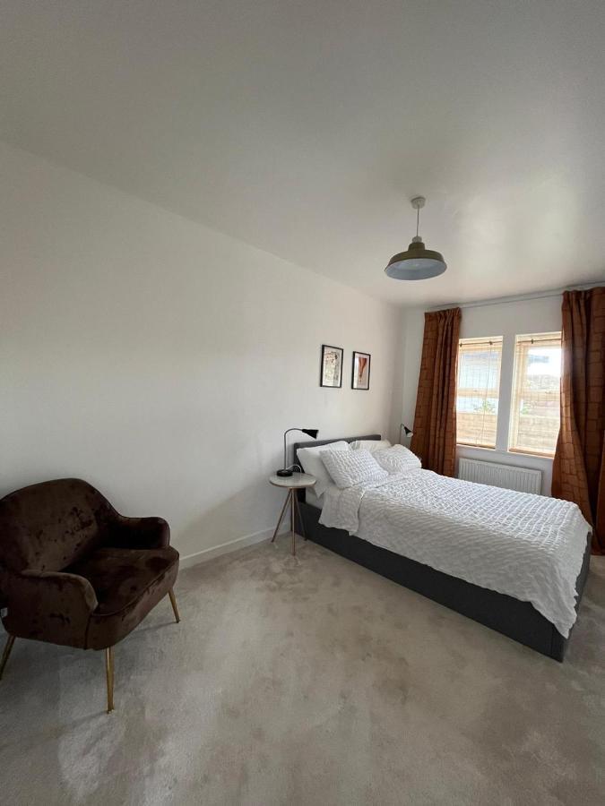 Kent, Dartford Station Apartments Exteriér fotografie